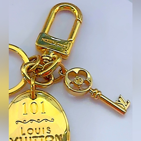 Louis Vuitton Porto Cles Maison Gold Tone Key Ring Bag Charm - Picture 6 of 7